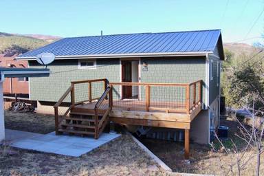 Main picture of 14 Oak Pl
