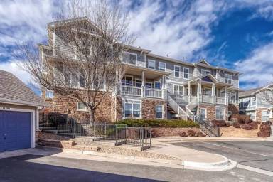 Main picture of 9558 Pearl Cir