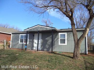 Main picture of 1830 S Stonewall Ave