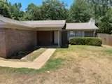 Main picture of 203 Syble Ln