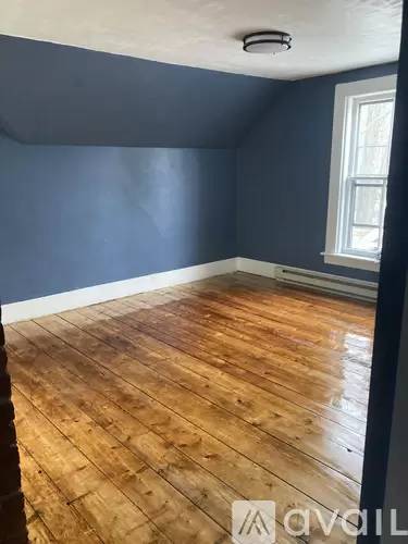 Main picture of 8 Hapgood St
