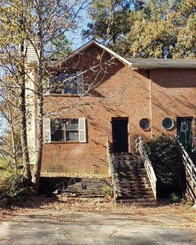 Main picture of 5483 Windwood Rd