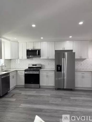 Main picture of 226 N Clayton St