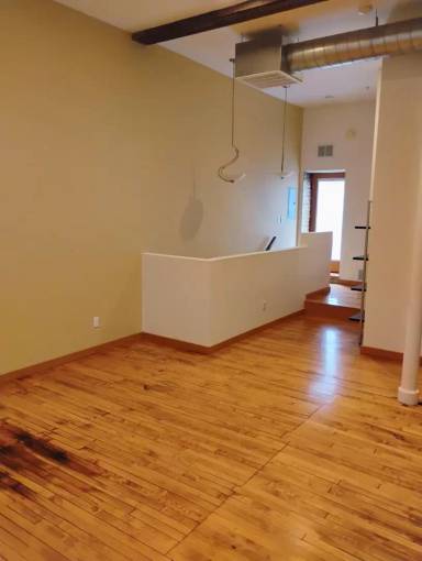 Main picture of 523 N Hickory St