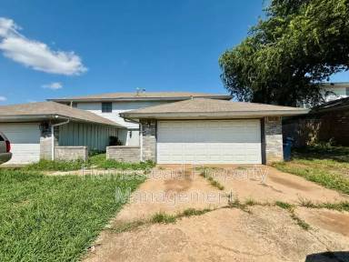 Main picture of 8420 Candlewood Dr