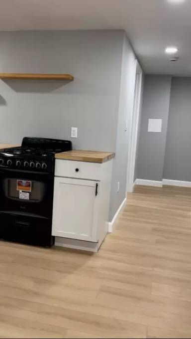 Main picture of 145 Wilmington Pl SE