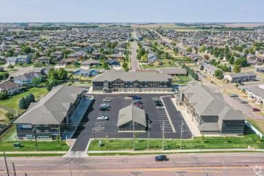 Main picture of Hillcrest Heights Apartments