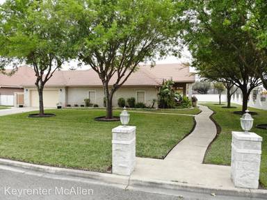 Main picture of 6402 N 41st Ln