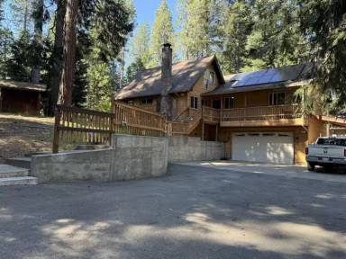 Main picture of 6700 Ridgeway Dr