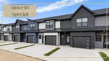 Main picture of 106 Jonathan Wade Pvt Cir
