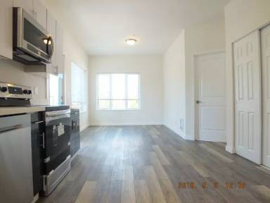 Main picture of 12544 15th Ave NE