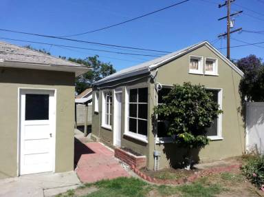 Main picture of 10025 Orange Ave
