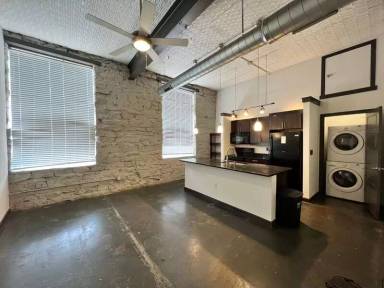 Main picture of 616 Hull St