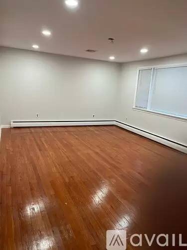 Main picture of 38 Utica Rd
