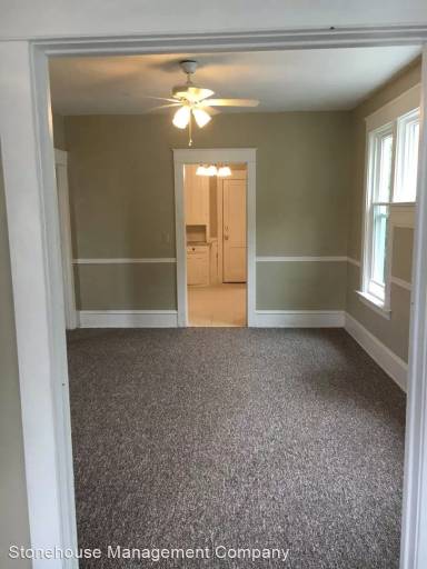 Main picture of 3601 Maple St