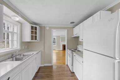 Main picture of 501 Nottingham Rd