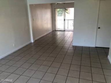 Main picture of 4840 E University Ave