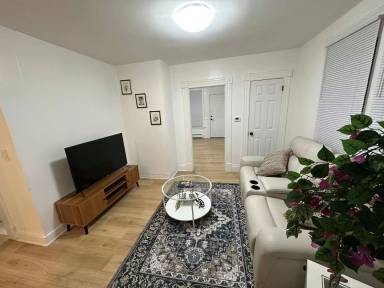 Main picture of 63 Whitmore St
