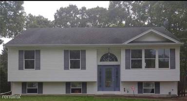 Main picture of 124 Riverside Ave