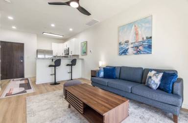 Main picture of 2211 Rio Grande Blvd NW