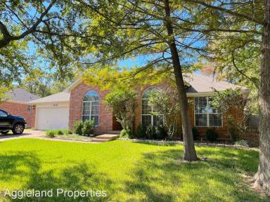Main picture of 612 Summerglen Dr