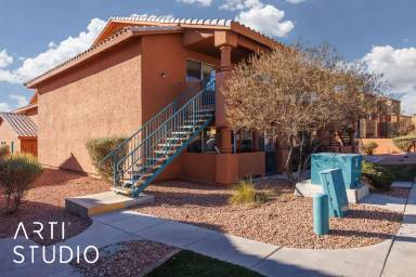 Main picture of 819 Mesquite Springs Dr