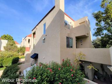 Main picture of 2565 Park Blvd