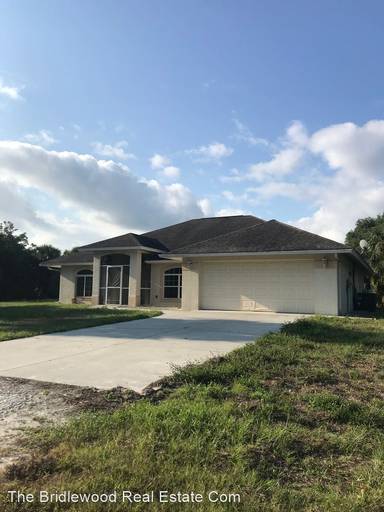 Main picture of 2875 E Venice Ave