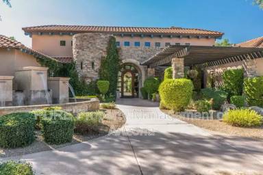 Main picture of La Verne Condominium