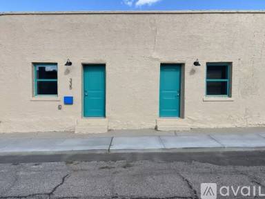 Main picture of 333 E Organ Ave