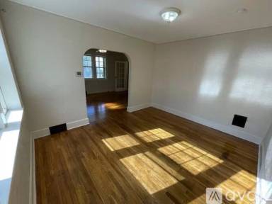Main picture of 278 Franklin Ave