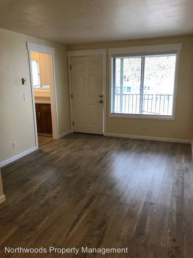 Main picture of 1331 High St