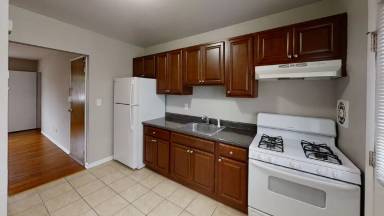 Main picture of 11 Peterson Ave