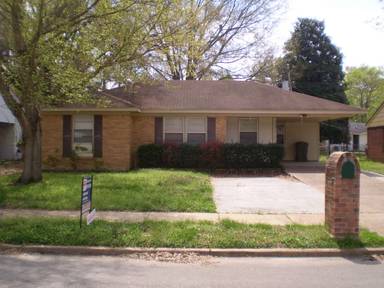 Main picture of 559 Leavert Ave