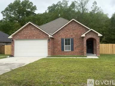 Main picture of 39347 Franklin St