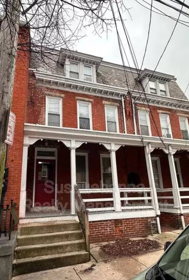 Main picture of 342 N Mulberry St