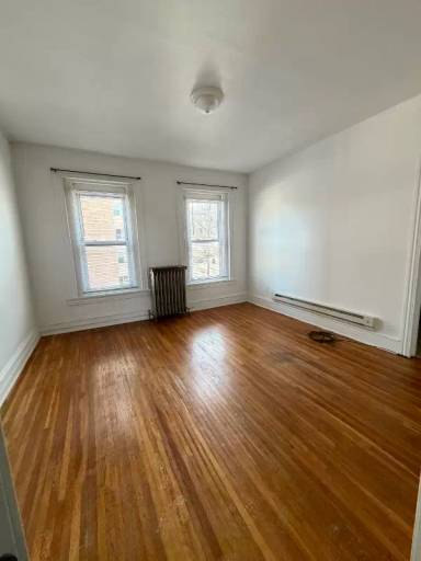 Main picture of 837 Washington St