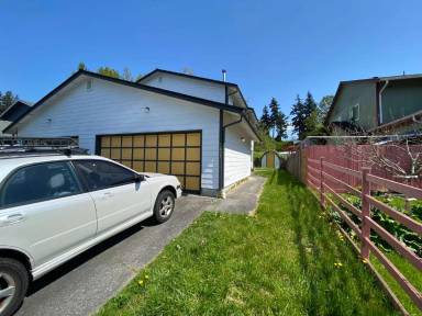 Main picture of 2209 Xenia Ln