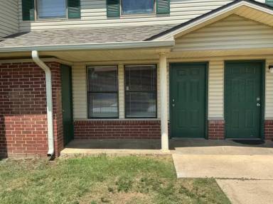 Main picture of Kingston Court Apartments