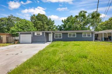 Main picture of 6750 Snow White Dr