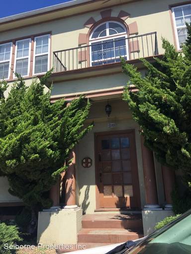 Main picture of 4722 Market St