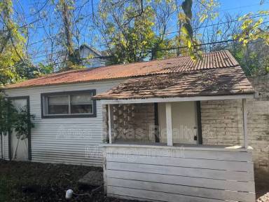 Main picture of 3231 Greenbriar Dr