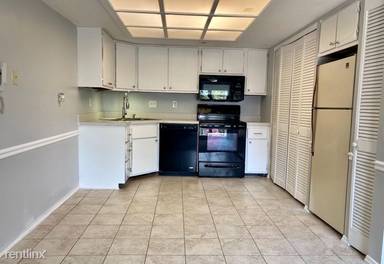 Main picture of 651 Green Jade Dr