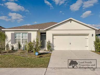 Main picture of 5864 Arlington River Dr