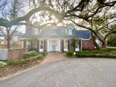 Main picture of 3335 Chantarene Dr