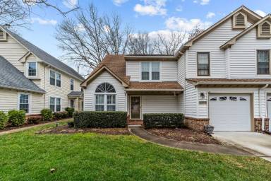 Main picture of 1020 Winged Foot Ct