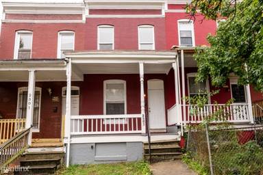 Main picture of 2503 W Pratt St