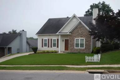 Main picture of 2446 Mountain Dr