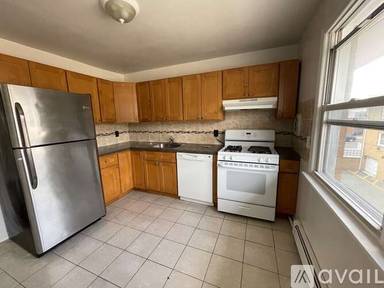 Main picture of Plaza Garden Apartments