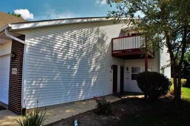 Main picture of 7335 Wallingford Way